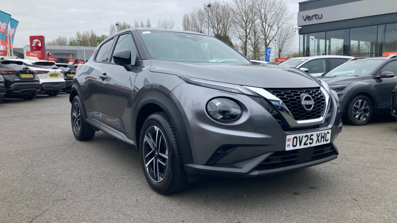 Nissan Juke 1.0 DiG-T N-Connecta 5dr Petrol Hatchback